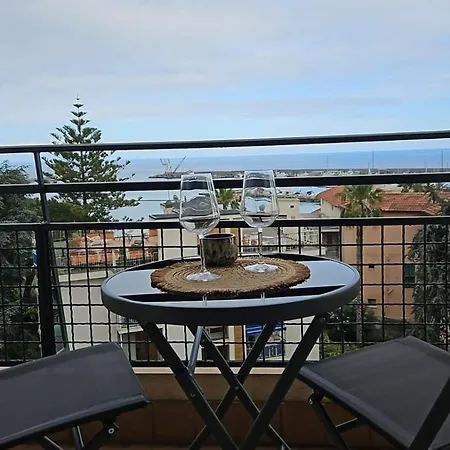 Апартаменти La Baia Nel Porto *