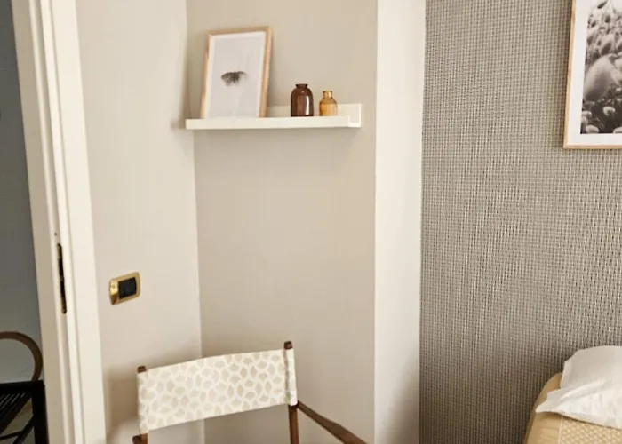 La Baia Nel Porto * סנרמו